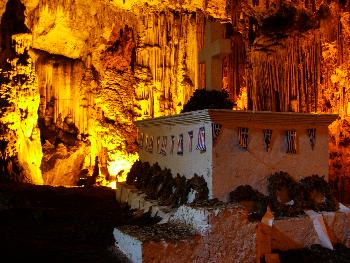 Gerontospilios (Melidoni-H�hle)