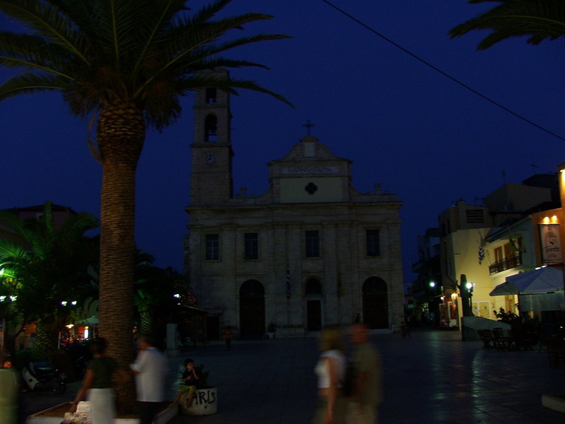 Wichtigste Kirche in Chania bei Nacht