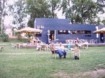 Frankfurt - Licht und Luftbad Niederrad