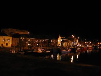Der Hafen in Weymouth bei Nacht