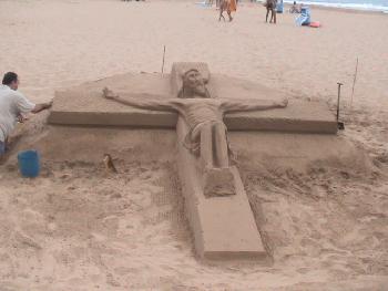 Jesus am Strand