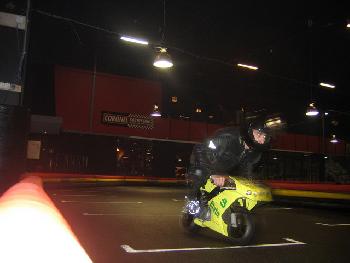 Wer sp�ter bremst, ist l�nger schnell!