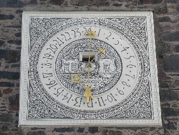 Die Uhr