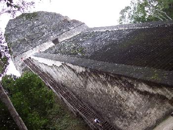 Mayatempel in Tikal