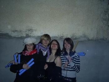 wir sind nicht gewaltt�tig*fg*