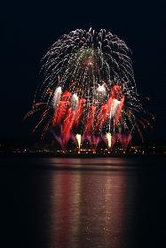 Feuerwerk in Glcksburg ll - von der dnischen Seite