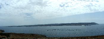 Blick auf Maltas Nordkste von Comino aus