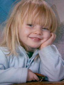 wistful: Celinas erstes Kindergartenfoto