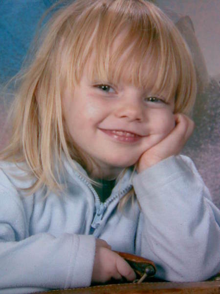wistful: Celinas erstes Kindergartenfoto