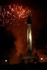 Sylvester 2008 am Friedensengel/M�nchen.