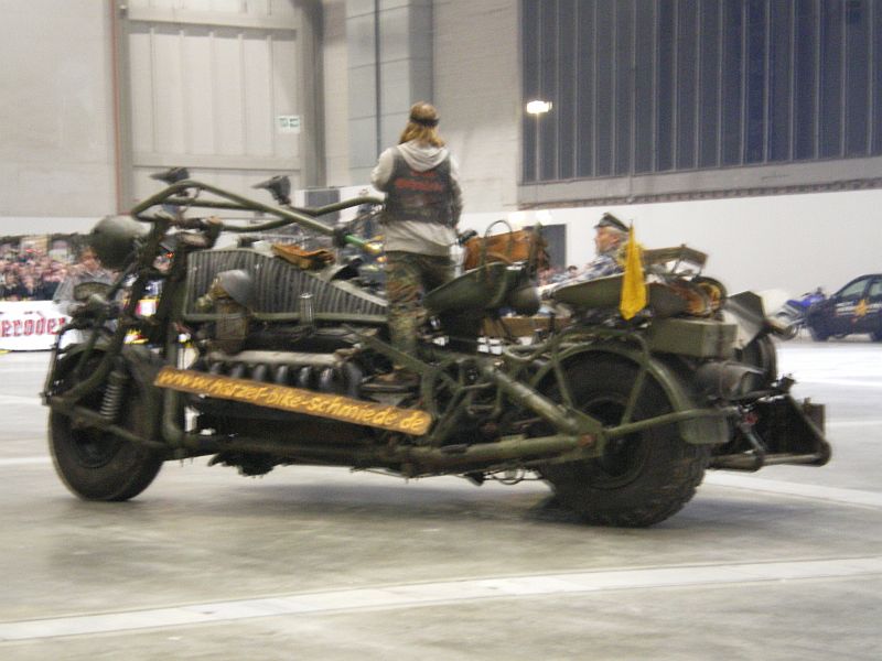 BMT `08 - Panzer-Bike