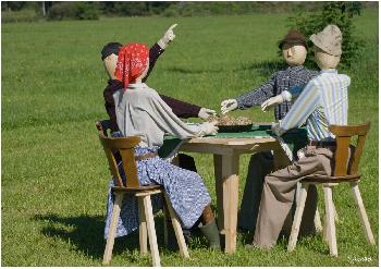 Brotzeit auf der Wiese