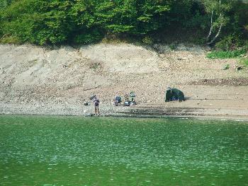 Ob Fisch aus diesem See schmeckt?