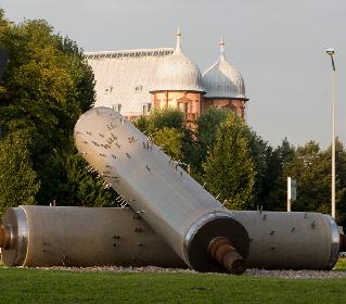 Chlausi: Musikwalzen hinter dem Schloss Gottesau in Karlsruhe