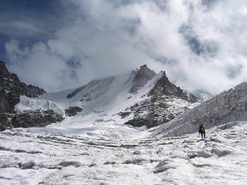 Der Weg �ber den Laveciaugletscher
