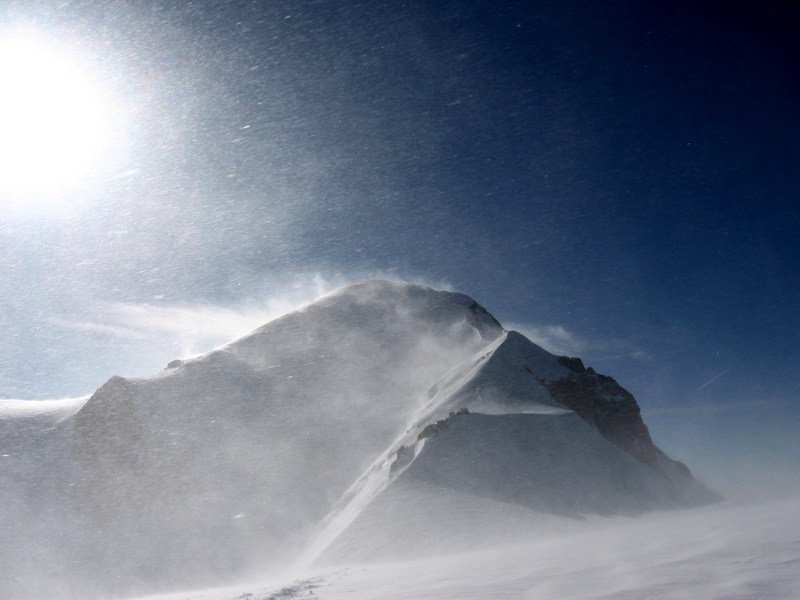 Der Mont Blanc im Sturm vom Dome du Gouter aus