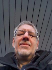 Am Bahnhof und Selfi getestet :-(