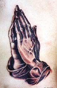 nina8818jg: Praying hands