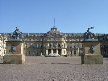 Das neue Schloss am Schlossplatz in Stuttgart ..