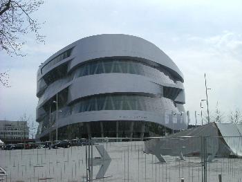 Mercedes-Benz Museum 2006 ( kurz vor der Erffnung ) ..